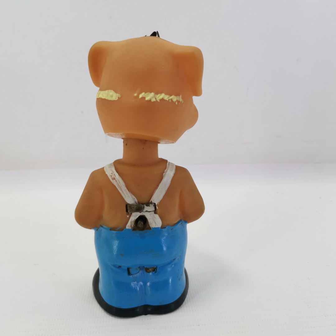 Игрушка детская "Поросенок", резина, с заводным механизмом (работоспособность неизвестна). Картинка 13